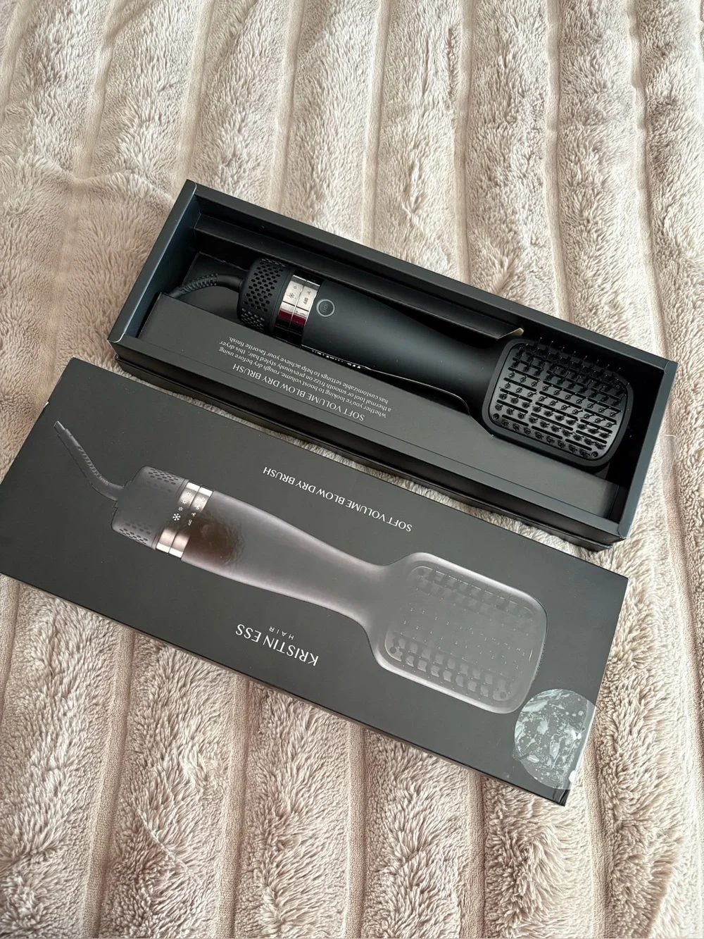 Kristin Ess Blow Dry Hair Brush New